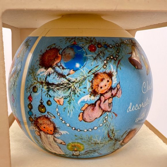 Hallmark Keepsake MARY HAMILTON Angels GLASS Ornament 1981 NEW IN BOX - Picture 3 of 11